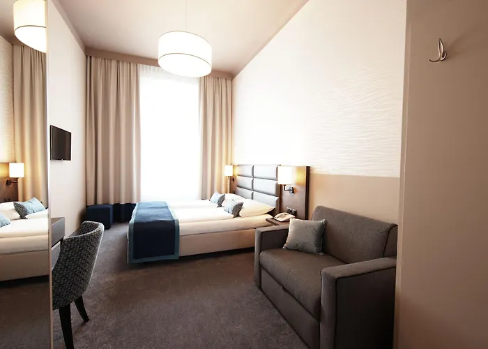 Hotel Drei Kronen 4*